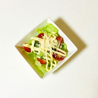 小鉢で生野菜サラダ